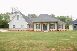 303 Ridge Drive, Stonewall, LA 71078