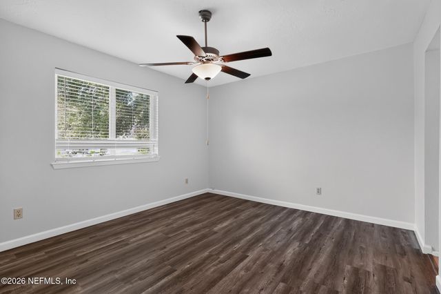 1504 HAMMONDWOOD Road N, Jacksonville, FL 32221