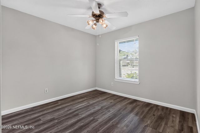 1504 HAMMONDWOOD Road N, Jacksonville, FL 32221
