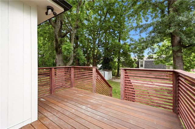 937 S Pope Avenue, Independence, MO 64050
