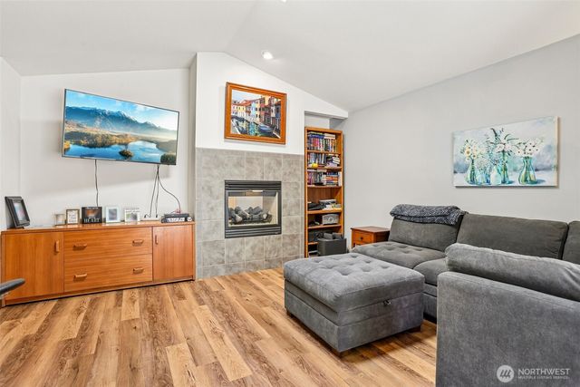3303 156th Street SW, Lynnwood, WA 98087