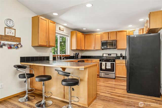 3303 156th Street SW, Lynnwood, WA 98087