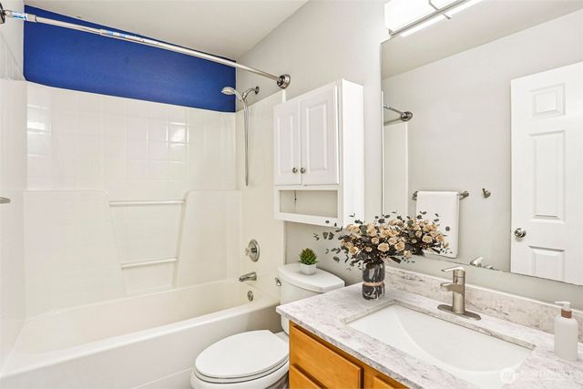 3303 156th Street SW, Lynnwood, WA 98087