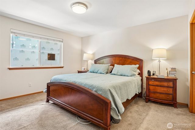 3303 156th Street SW, Lynnwood, WA 98087
