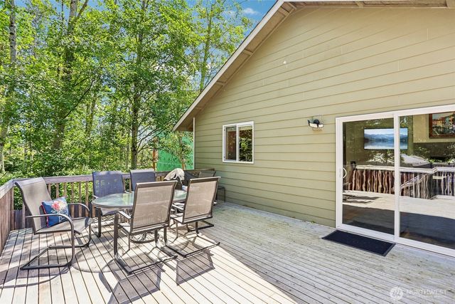 3303 156th Street SW, Lynnwood, WA 98087