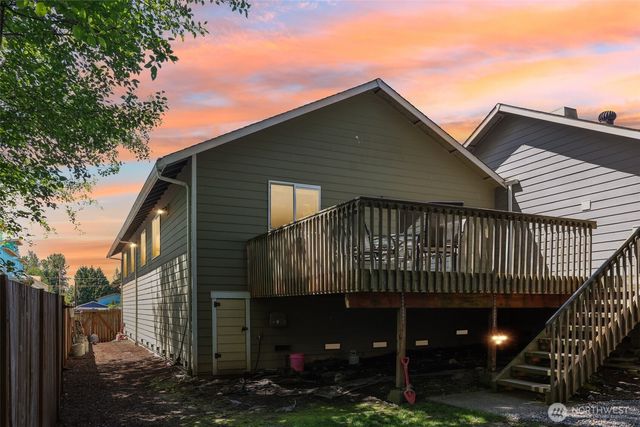 3303 156th Street SW, Lynnwood, WA 98087