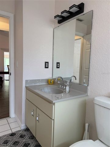 30 Patuxent Ln, Palm Coast, FL 32164