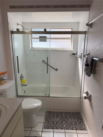 30 Patuxent Ln, Palm Coast, FL 32164