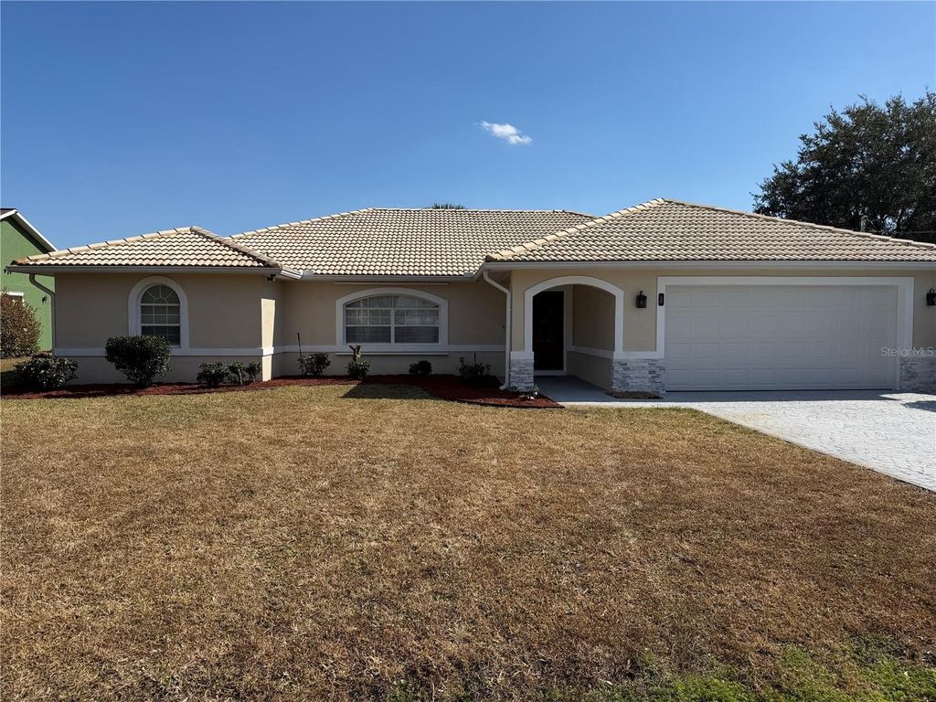 30 Patuxent Ln, Palm Coast, FL 32164