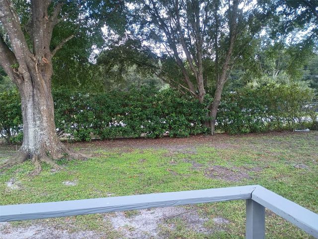 861 SADDLEWOOD BOULEVARD, Lakeland, FL 33809