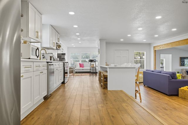 177 SIOUX TRAIL, Henrietta, TX 76365