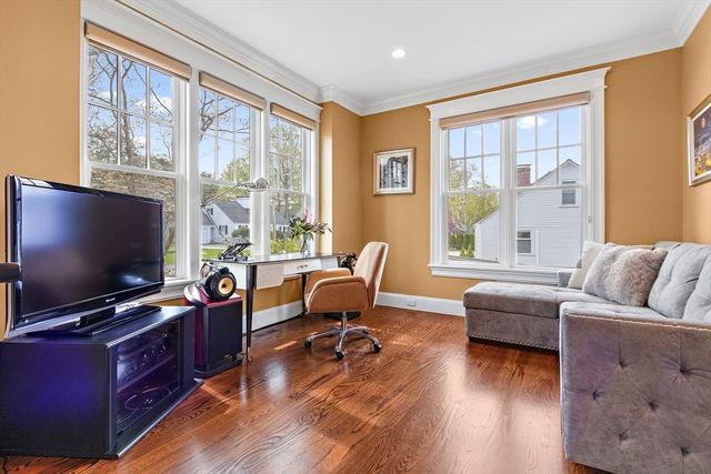 37 Wall Street, Wellesley, MA 02481