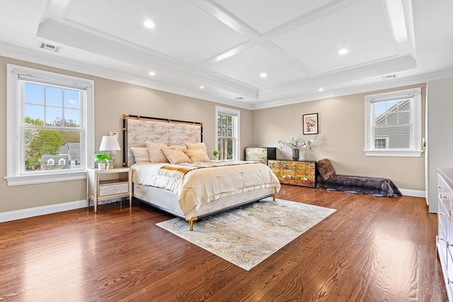 37 Wall Street, Wellesley, MA 02481
