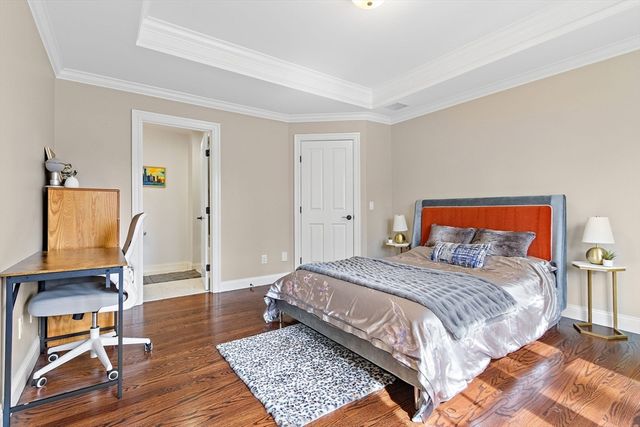 37 Wall Street, Wellesley, MA 02481