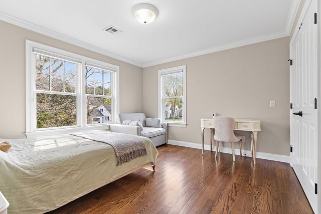 37 Wall Street, Wellesley, MA 02481