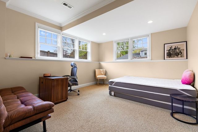 37 Wall Street, Wellesley, MA 02481