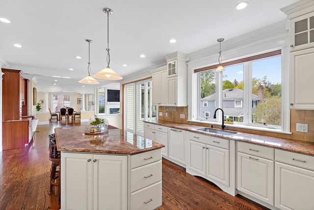 37 Wall Street, Wellesley, MA 02481