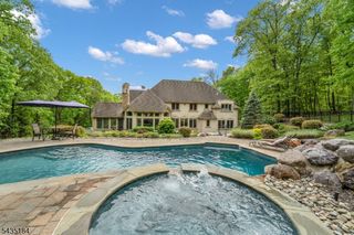 127 Waughaw Rd, Montville Twp., NJ 07045