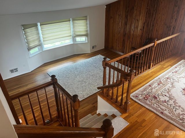 43 Lydia Lane, Edison, NJ 08817