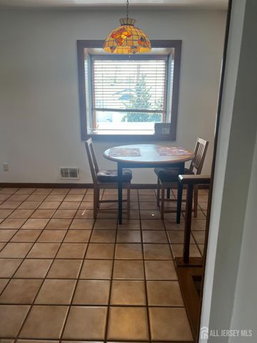 43 Lydia Lane, Edison, NJ 08817