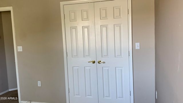 10410 N CAVE CREEK Road 2100, Phoenix, AZ 85020