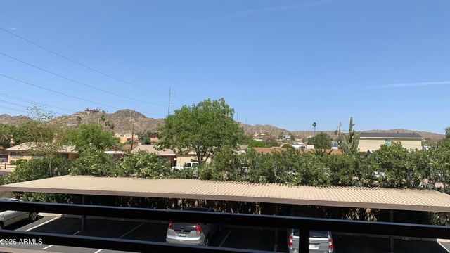 10410 N CAVE CREEK Road 2100, Phoenix, AZ 85020