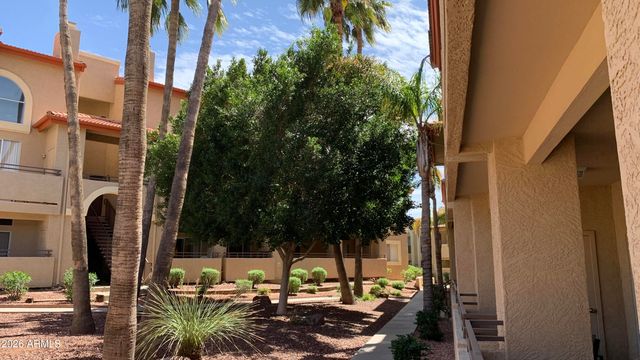 10410 N CAVE CREEK Road 2100, Phoenix, AZ 85020