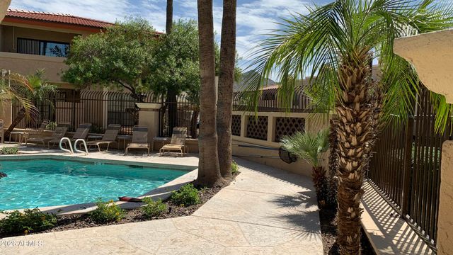 10410 N CAVE CREEK Road 2100, Phoenix, AZ 85020