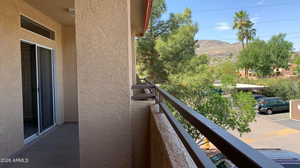 10410 N CAVE CREEK Road 2100, Phoenix, AZ 85020 — photo 5