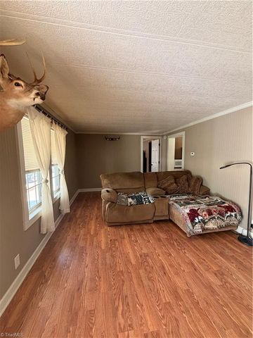 289 Twelve Oaks Drive, Linwood, NC 27299