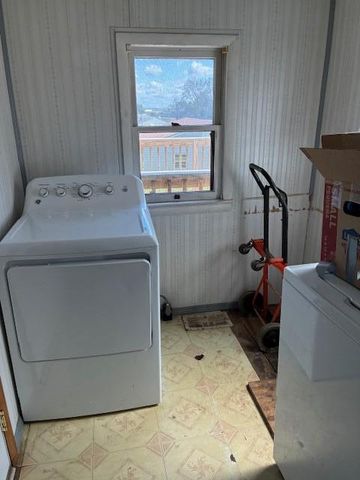 29 W MAIN ST, Richland, PA 17087