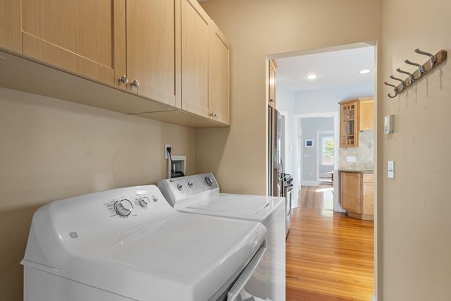 10 Marlboro St 1, Belmont, MA 02478