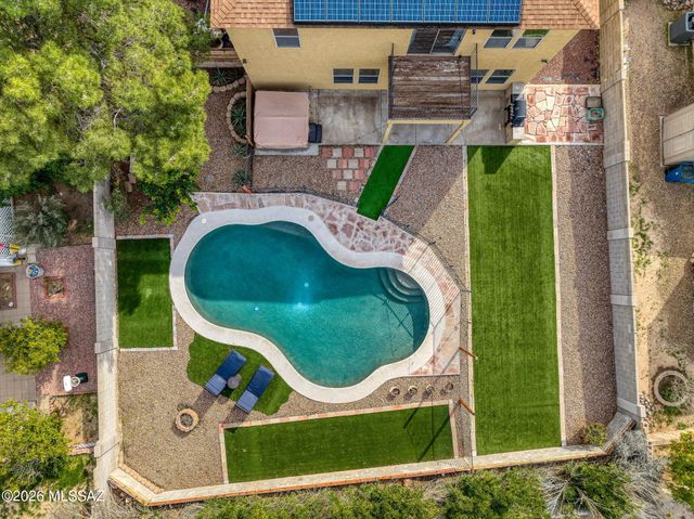 2642 W Calle Senor Roberto, Tucson, AZ 85741