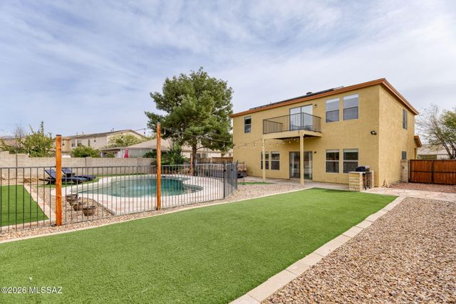 2642 W Calle Senor Roberto, Tucson, AZ 85741