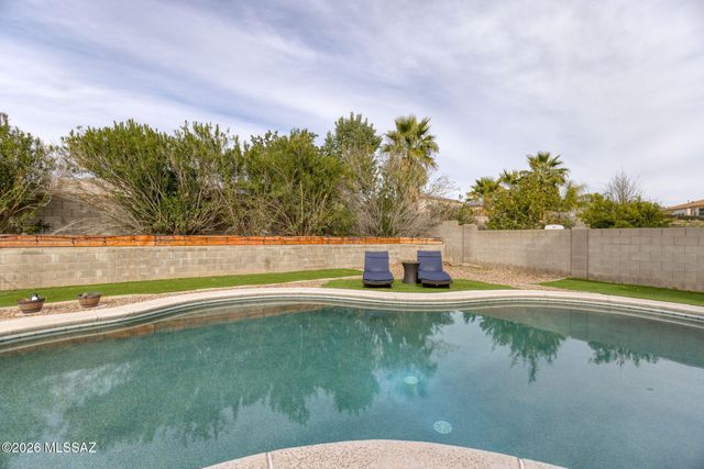 2642 W Calle Senor Roberto, Tucson, AZ 85741