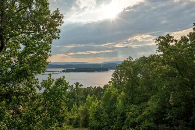 355 Myers Avenue, Guild, TN 37340