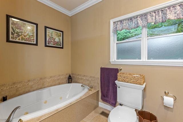 355 Myers Avenue, Guild, TN 37340