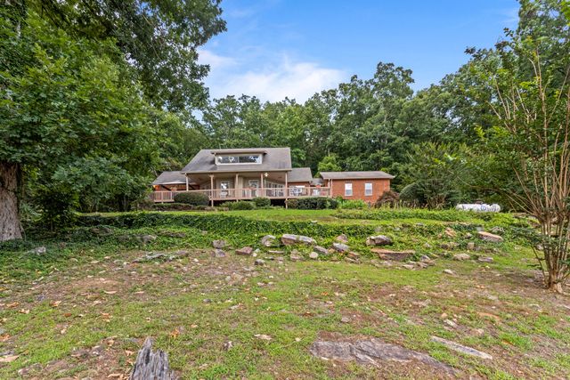 355 Myers Avenue, Guild, TN 37340