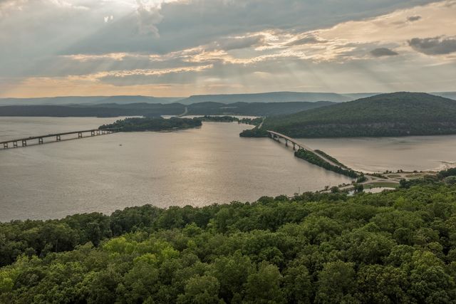 355 Myers Avenue, Guild, TN 37340