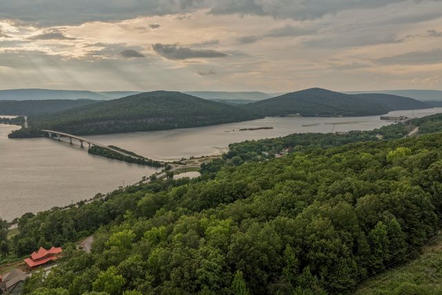 355 Myers Avenue, Guild, TN 37340