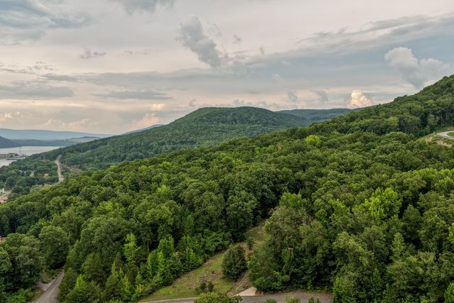 355 Myers Avenue, Guild, TN 37340