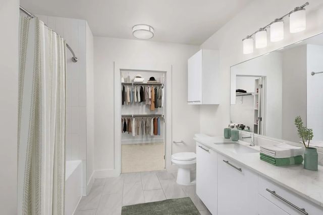 2727 Travis Street 634, Houston, TX 77006