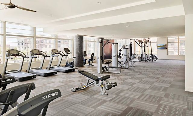 2727 Travis Street 634, Houston, TX 77006