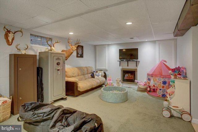 108 HOKE DR, Chambersburg, PA 17202