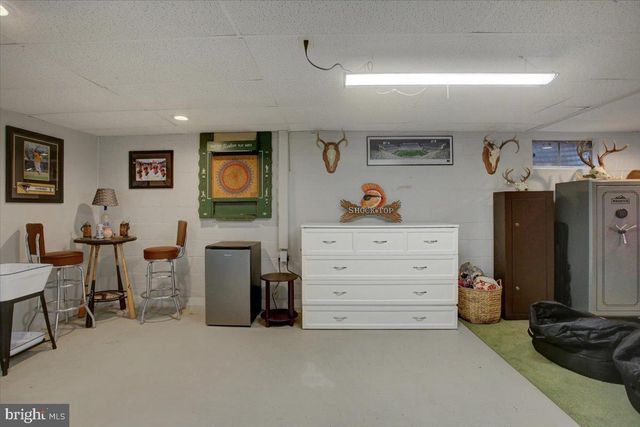 108 HOKE DR, Chambersburg, PA 17202