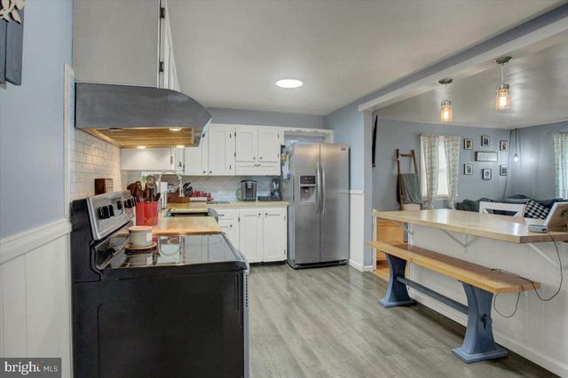 108 HOKE DR, Chambersburg, PA 17202