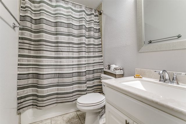 13105 Palancar Drive, Fort Worth, TX 76244