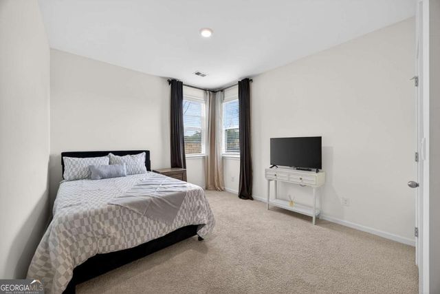 379 Blue Juniper Circle, Loganville, GA 30052