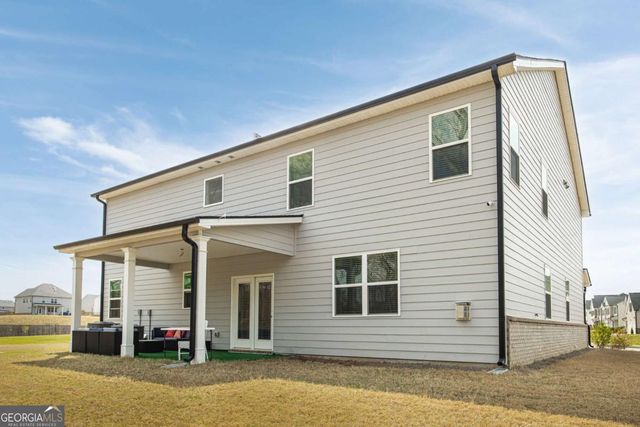 379 Blue Juniper Circle, Loganville, GA 30052