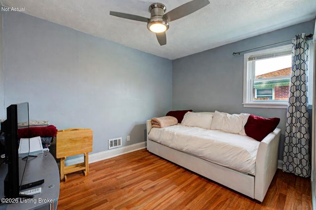 8714 Blue Lick Rd, Louisville, KY 40219